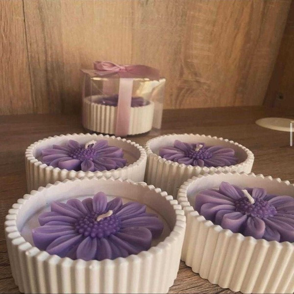 Flower Handmade Candle - One Candle